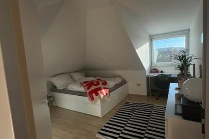 Zur Zwischenmiete voll möblierte Wohnung 082025 bis 022026