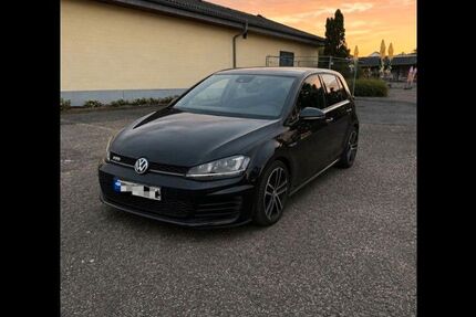 VW Golf 177.000 km 13.690 &euro; Großwallstadt 63868