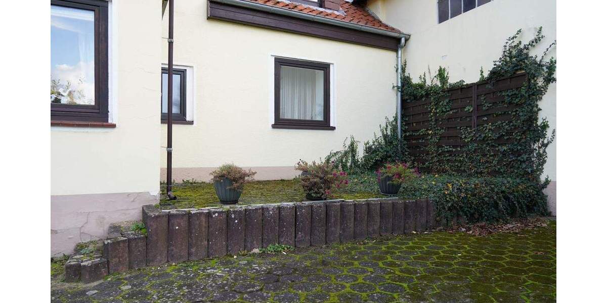 Etagenwohnung Edemissen Wipshausen - 3 Zimmer, 108 m&sup2;, 85.000&euro; | Angebot:23833411