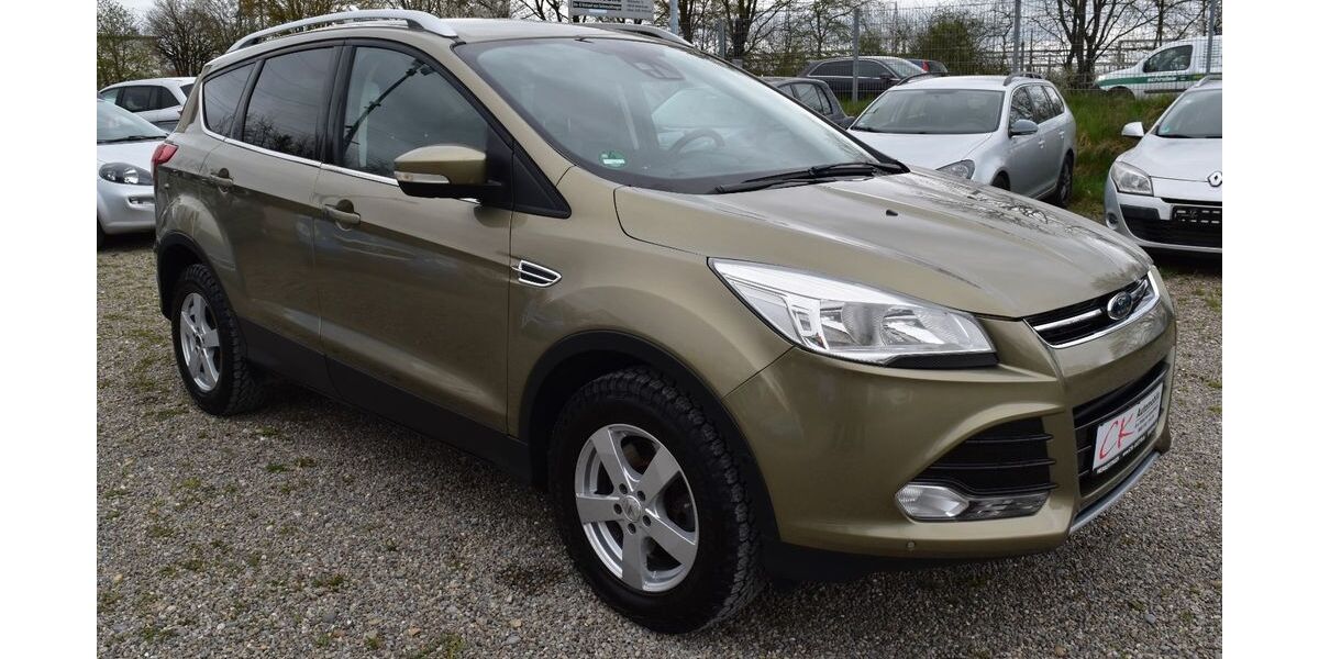 Ford Kuga 126.000 km 9.300 &euro; Herbertingen 88518