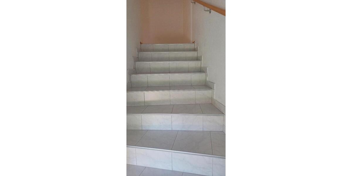Doppelhaushälfte Reichertsheim - 4 Zimmer, 205 m&sup2;, 1.700&euro; | Angebot:26411151