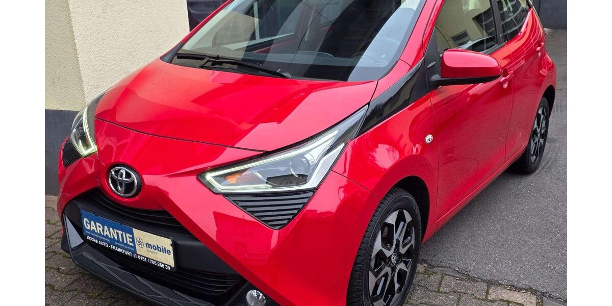 Toyota Aygo (X) 60.000 km 13.000 € Frankfurt am Main 60529