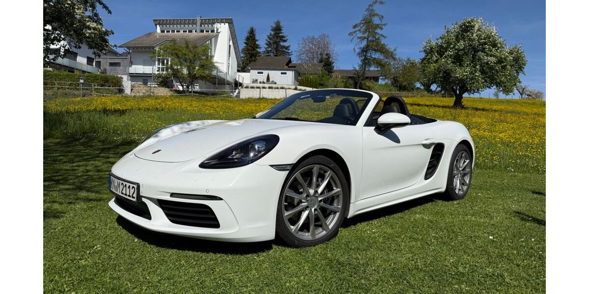 Porsche Boxster 21.600 km 53.950 &euro; Radolfzell 78315