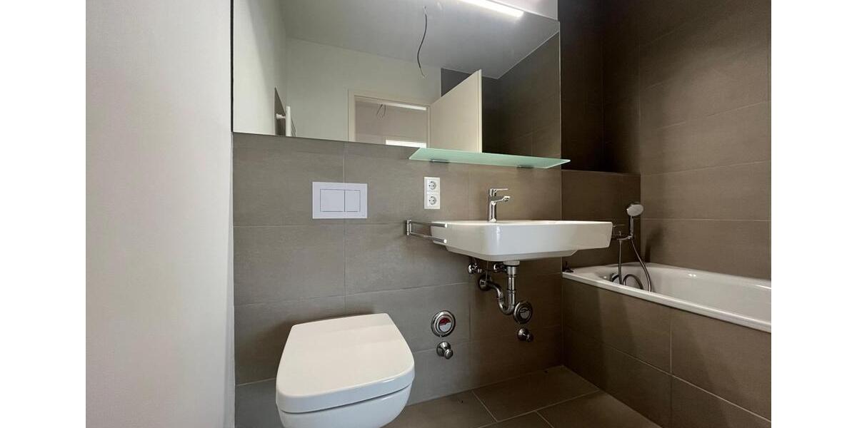 Dachgeschoßwohnung Bad Friedrichshall - 3 Zimmer, 106 m&sup2;, 1.620&euro; | Angebot:26068580
