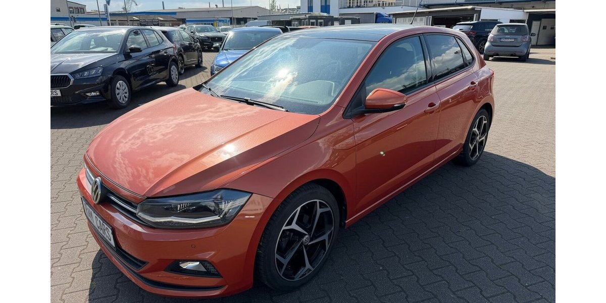 VW Polo 1.0 TSI Comfortline/LED/Panorama/SportSelectF 85.014 km 12.499 &euro; Frankfurt 60386