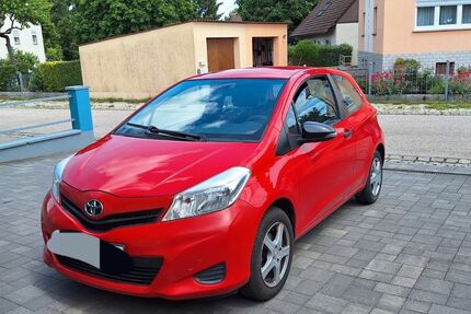 Toyota Yaris 187.360 km 4.400 &euro; Gunzenhausen 91710