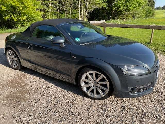 Audi TT 190.000 km 8.900 € Wehingen 78564