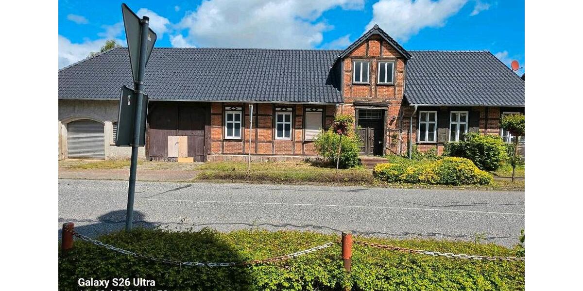 Mehrfamilienhaus, Wohnhaus Beetzendorf - 6 Zimmer, 160 m&sup2;, 125.000&euro; | Angebot:26610471