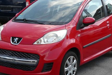 Peugeot 107 65.000 km 2.499 &euro; Leverkusen 51379