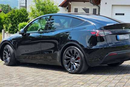 Tesla Model Y 72.500 km 36.800 &euro; Fladungen, St 97650