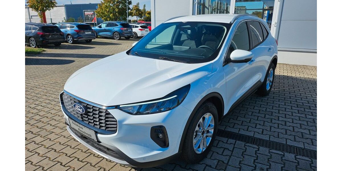 Ford Kuga 1.500 km 34.990 &euro; Hoyerswerda 02977