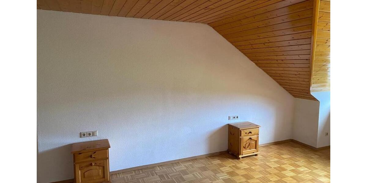 Dachgeschoßwohnung Baiersbronn - 2 Zimmer, 70 m&sup2;, 780&euro; | Angebot:25407197