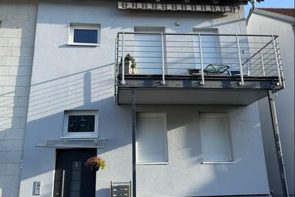 Haus Villingen-Schwenningen Schwenningen - 6 Zimmer, 130 m&sup2;, 340.000&euro; | Angebot:26964158