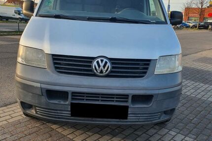 VW T5 Transporter 380.212 km 3.900 &euro; Berlin 12437