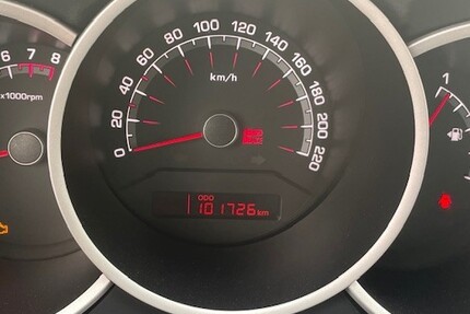 Kia Venga 101.000 km 5.900 &euro; Pulheim 50259