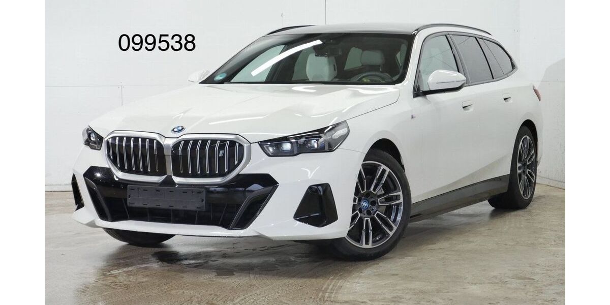 BMW i5 24.900 km 54.980 &euro; Steinbach-Hallenberg OT Herges-Hallenberg 98587