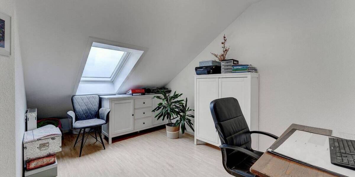Reihenendhaus Lörrach Hauingen - 6 Zimmer, 133 m&sup2;, 560.000&euro; | Angebot:26402573