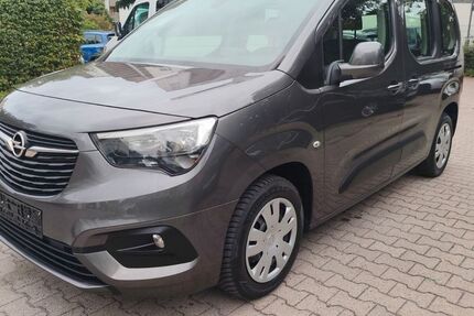 Opel Combo Life 118.000 km 9.499 &euro; Mittenwalde 15749
