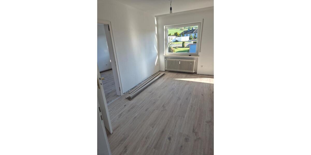 Etagenwohnung Extertal - 3.5 Zimmer, 100 m&sup2;, 950&euro; | Angebot:26286764