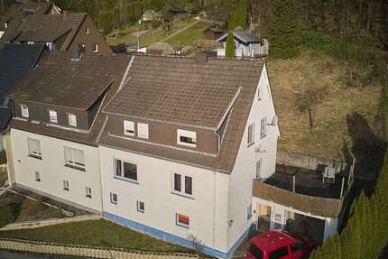 Haus Meschede - 4 Zimmer, 120 m&sup2;, 175.000&euro; | Angebot:25870768