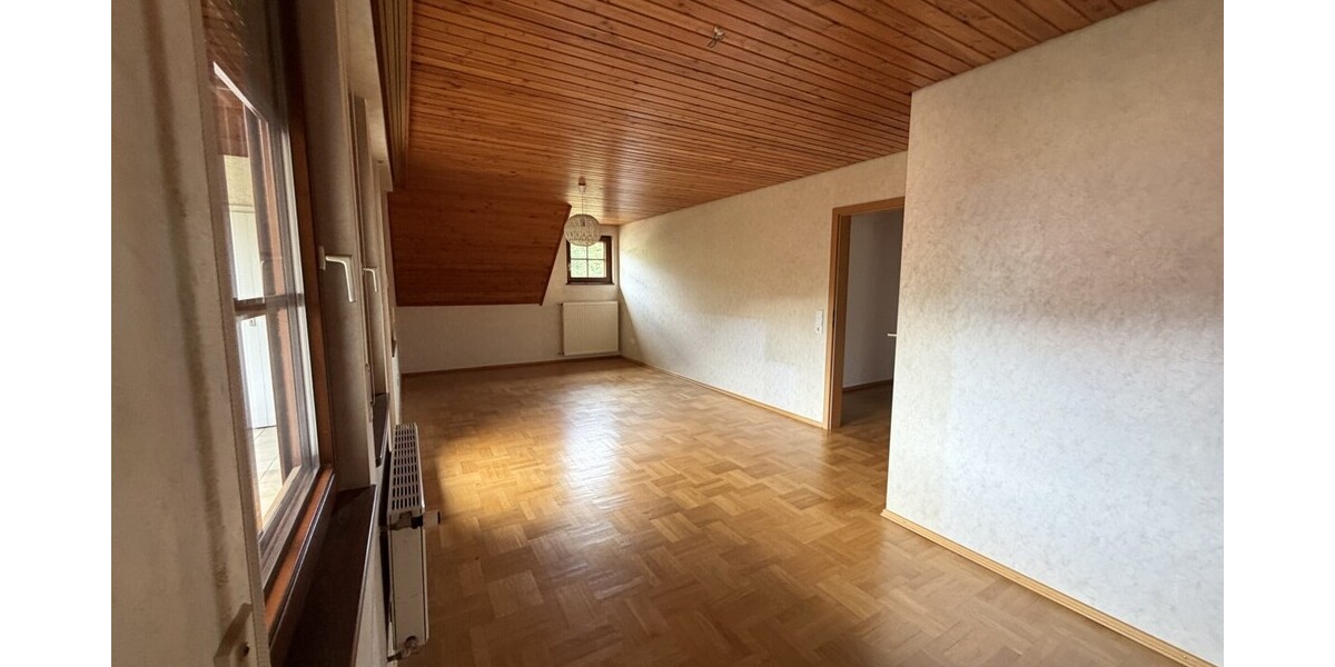 Viel Platz zum Wohnen – und clever Vermögen aufbauen - Zweifamilienhaus Höfen Höfen (Enz) | Angebot:27278662