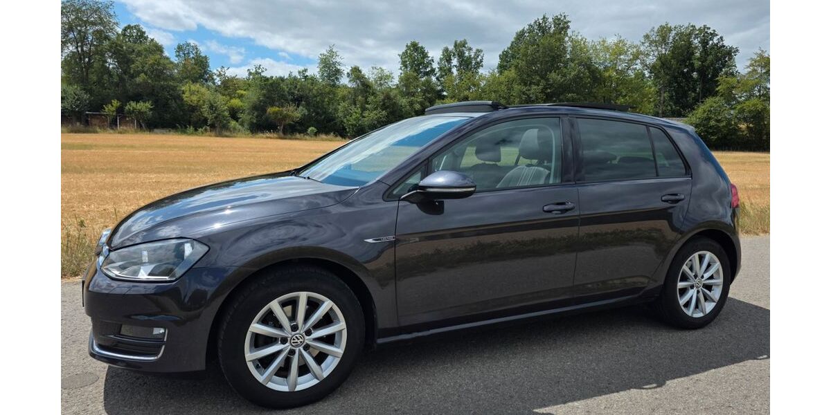 VW Golf 128.100 km 8.900 &euro; Poppenhausen 97490