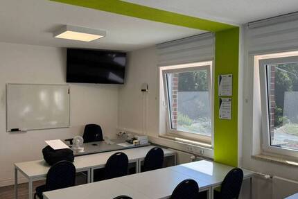 Gewerbeobjekt Giebelstadt - 1 Zimmer, 42 m&sup2;, 484&euro; | Angebot:25748815