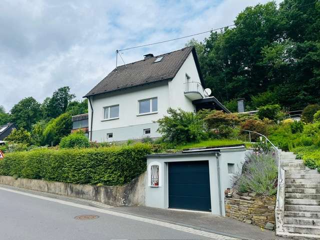 Haus zum Kaufen in Hennef 425.000 € 115 m²