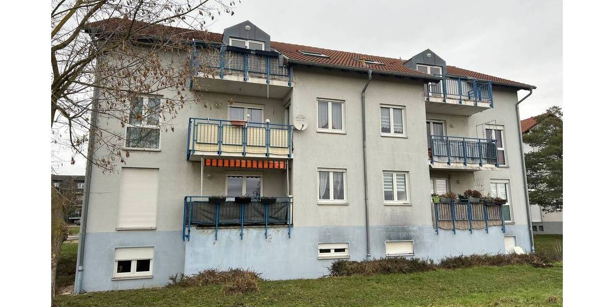 Etagenwohnung Kabelsketal Schwoitsch - 3 Zimmer, 75 m&sup2;, 110.000&euro; | Angebot:25671518