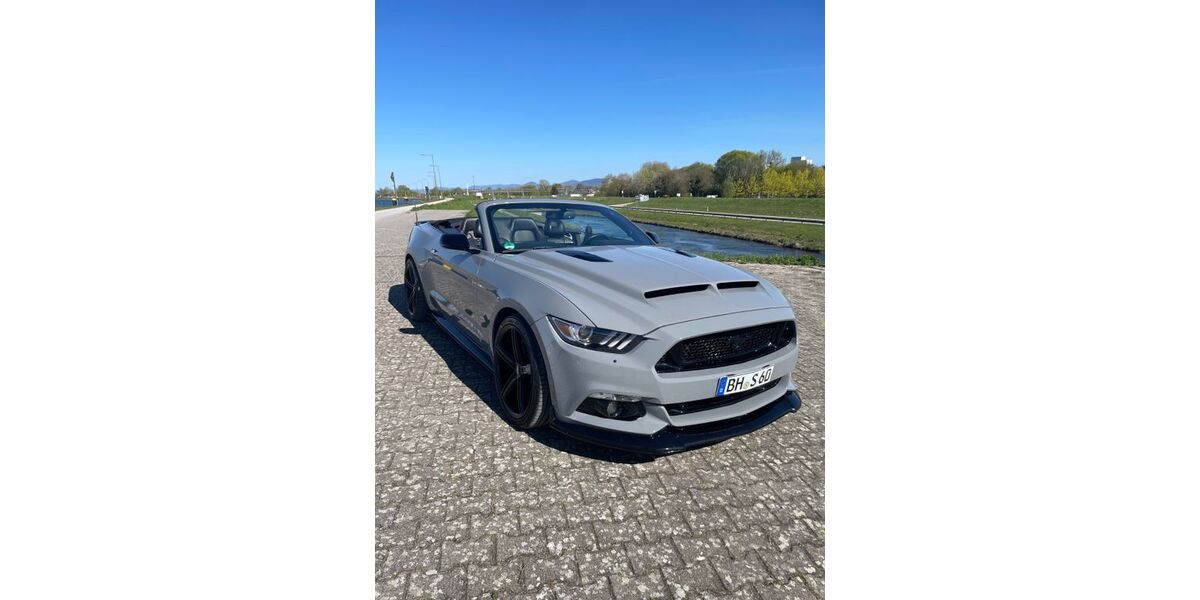 Ford Mustang 218.000 km 21.900 &euro; Sinzheim 76547