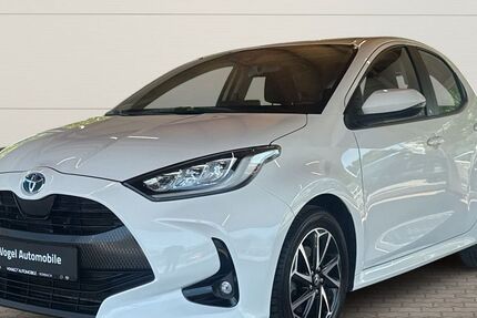 Toyota Yaris 59.873 km 17.680 &euro; Korbach 34497
