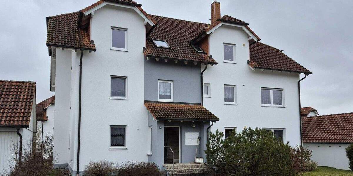 Etagenwohnung Hildburghausen Häselrieth - 3 Zimmer, 87 m&sup2;, 163.000&euro; | Angebot:25821369