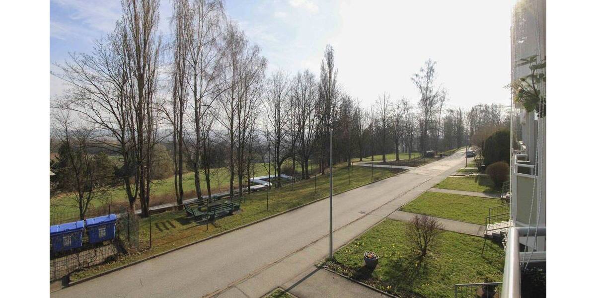 Etagenwohnung Chemnitz Hutholz - 3 Zimmer, 76 m&sup2;, 125.000&euro; | Angebot:26451302