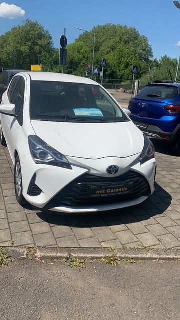 Yaris