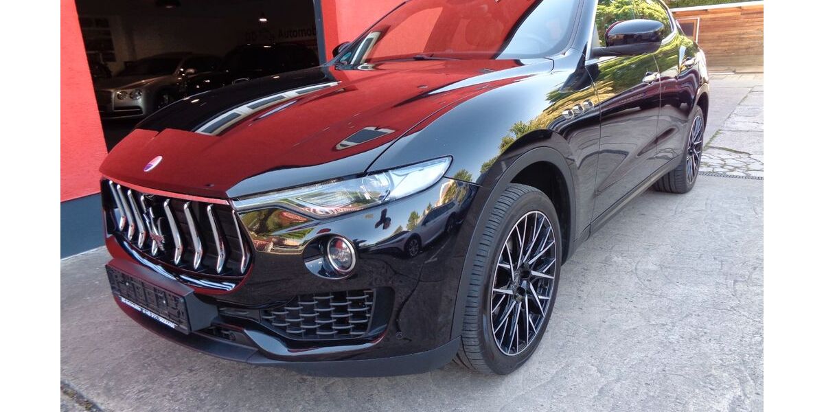 Maserati Levante 160.000 km 31.999 &euro; Nürnberg 90431
