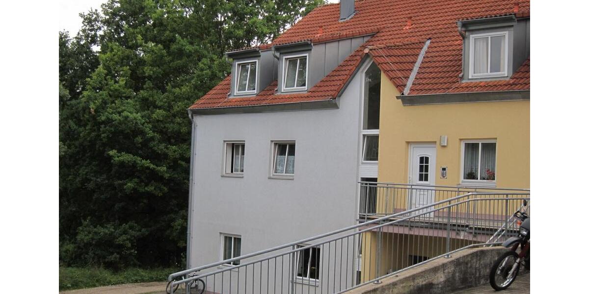 Dachgeschoßwohnung Emskirchen - 2.5 Zimmer, 50 m&sup2;, 125.000&euro; | Angebot:26913904