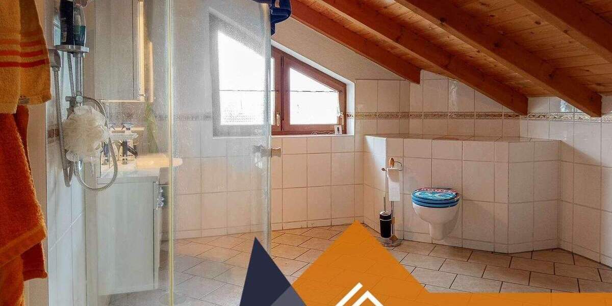 Einfamilienhaus Sonneberg - 6 Zimmer, 146 m&sup2;, 239.000&euro; | Angebot:25389954