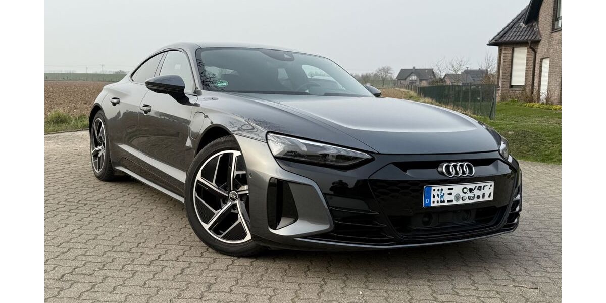 Audi e-tron GT 65.500 km 49.900 &euro; Kleve 47533