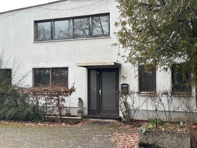Einfamilienhaus Pleinfeld - 4 Zimmer, 200 m&sup2;, 1.400&euro; | Angebot:26693813