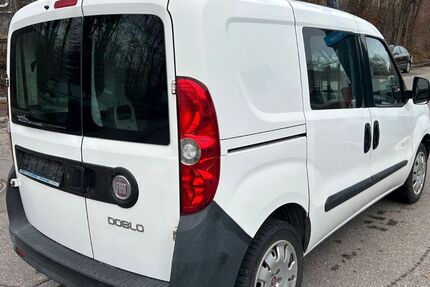 Fiat Doblo 101.500 km 4.999 &euro; Böblingen 71032