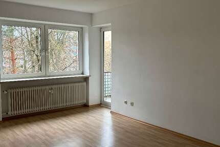 Wohnung Regensburg Gallingkofen - 3 Zimmer, 74 m&sup2;, 605&euro; | Angebot:27141985