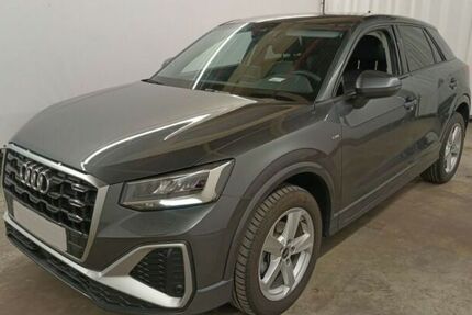 Audi Q2 13.300 km 28.440 &euro; Paderborn 33100