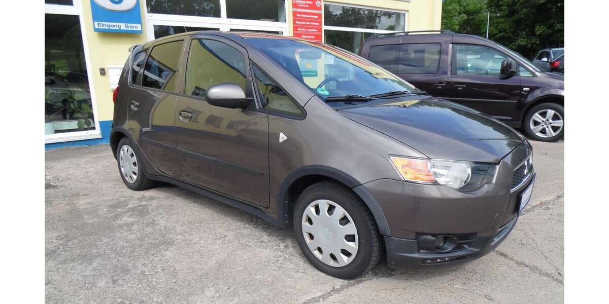 Mitsubishi Colt 61.200 km 6.500 &euro; Amt Wachsenburg OT: Ichtershausen 99334