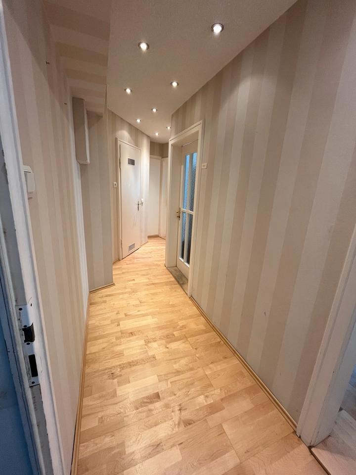 Büro-Praxisfläche zur Miete in charmanter Altstadt-Lage zimmer