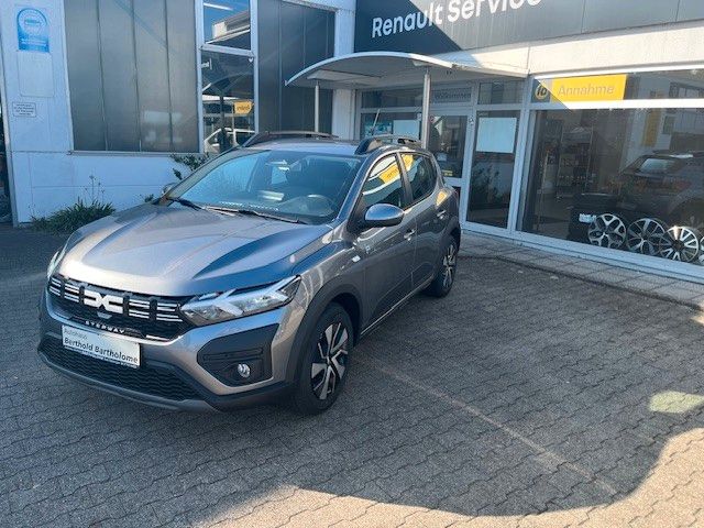 Dacia Sandero 1.500 km 20.850 € Bad Säckingen 79713