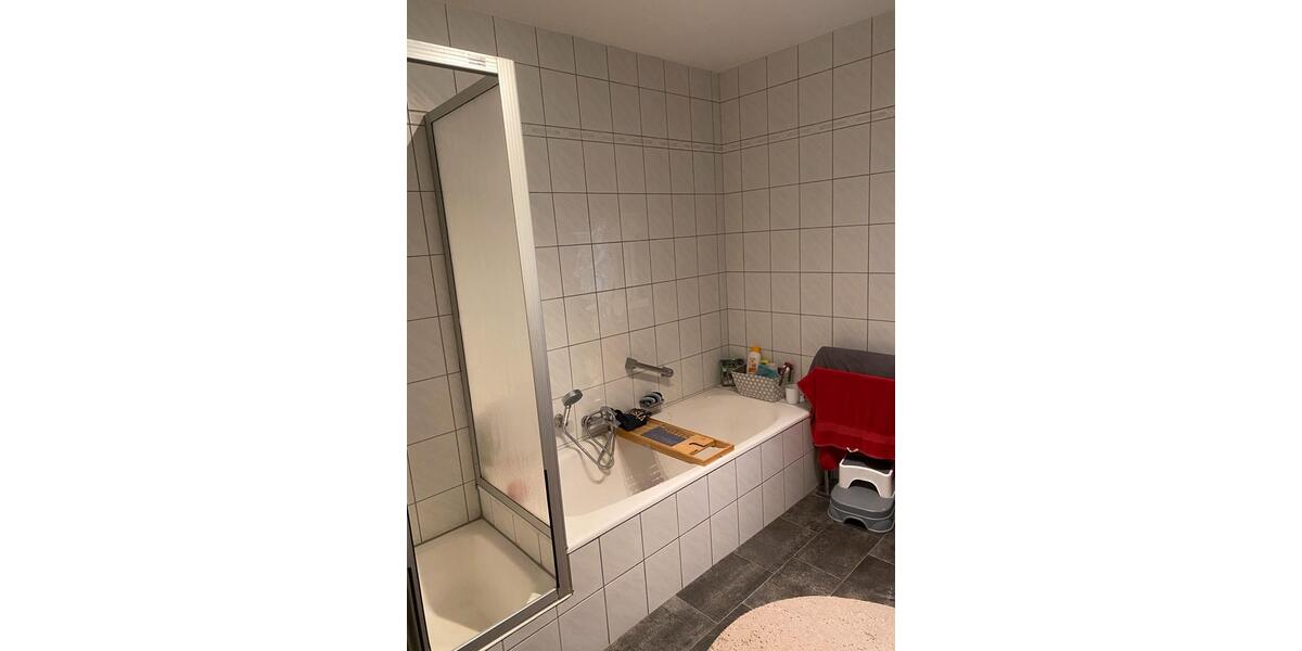 Doppelhaushälfte Karlstadt - 8 Zimmer, 170 m&sup2;, 470.000&euro; | Angebot:23497427