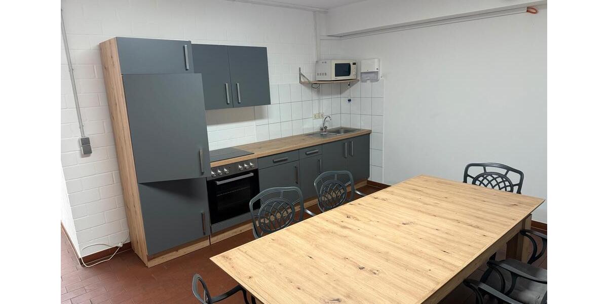 Gewerbeobjekt Warstein - 1.500&euro; | Angebot:24763406