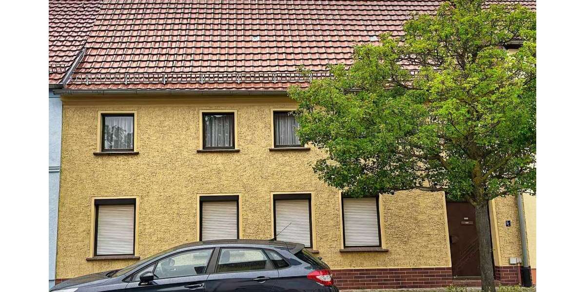 Haus zum Kaufen in Herzberg (Elster) 53.000 € 122 m² 7 zimmer
