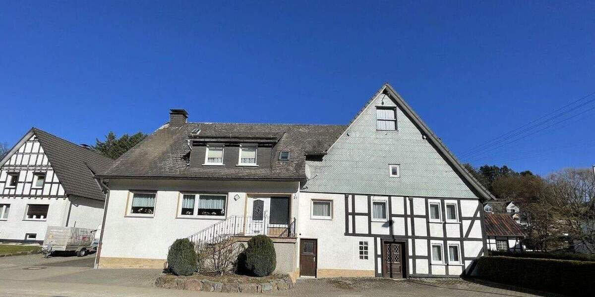 Doppelhaushälfte Kirchhundem / Heinsberg Heinsberg - 1 Zimmer, 196 m&sup2;, 170.000&euro; | Angebot:25338643