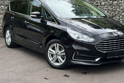 Ford S-Max 75.037 km 21.850 &euro; Sindelfingen 71065